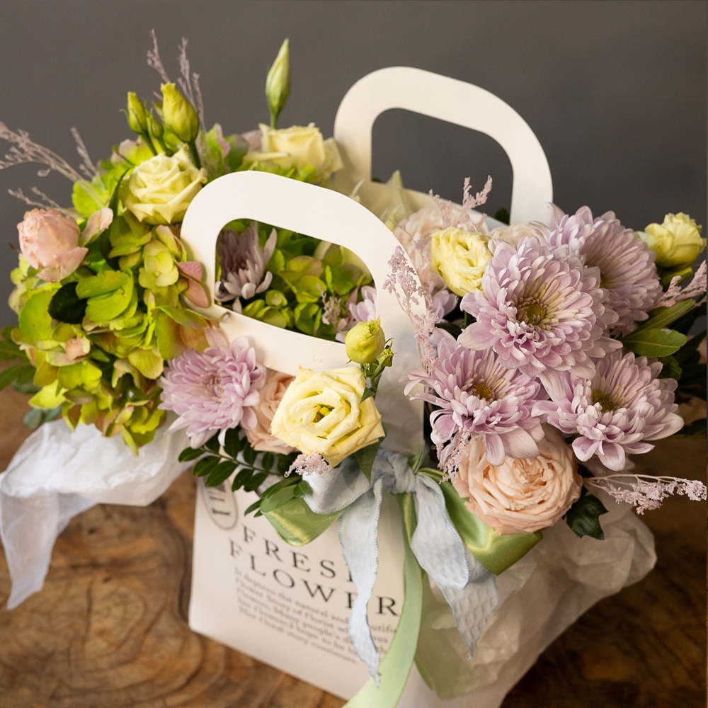 Букет - 130 Цветочная композиция в сумочке