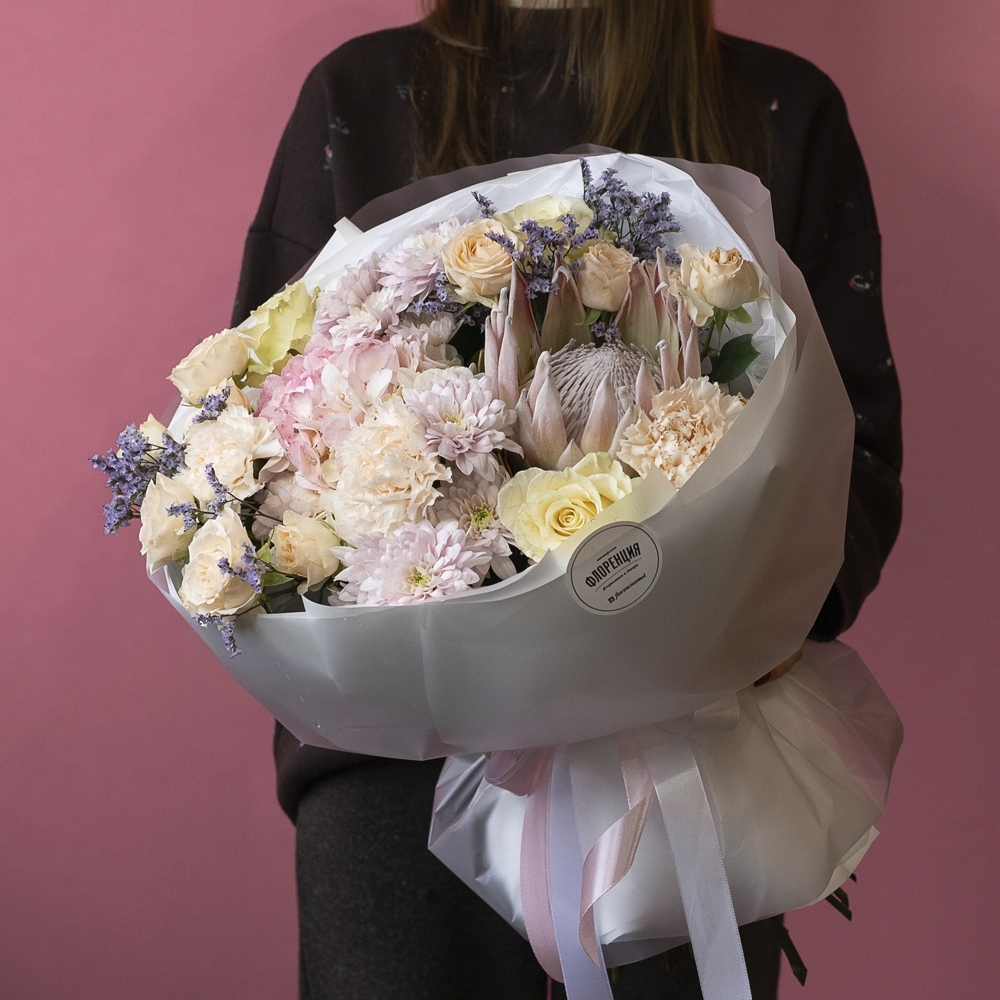 Букет - 118 Сборный букет с экзотической Протеей